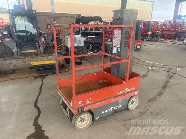 SkyJack SJ16 Vertikalna dvigala