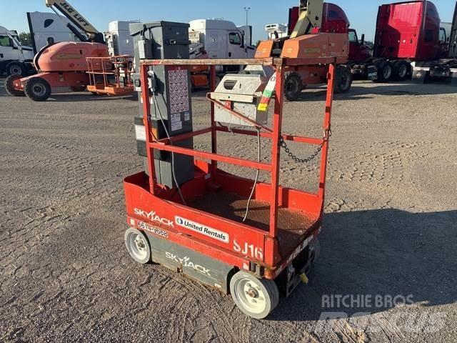 SkyJack SJ16 Vertikalna dvigala