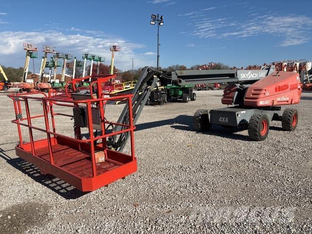 SkyJack SJ45T Teleskopske dvižne ploščadi