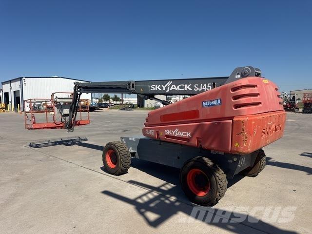 SkyJack SJ45T Teleskopske dvižne ploščadi