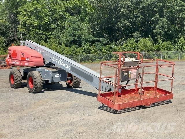 SkyJack SJ61T Teleskopske dvižne ploščadi