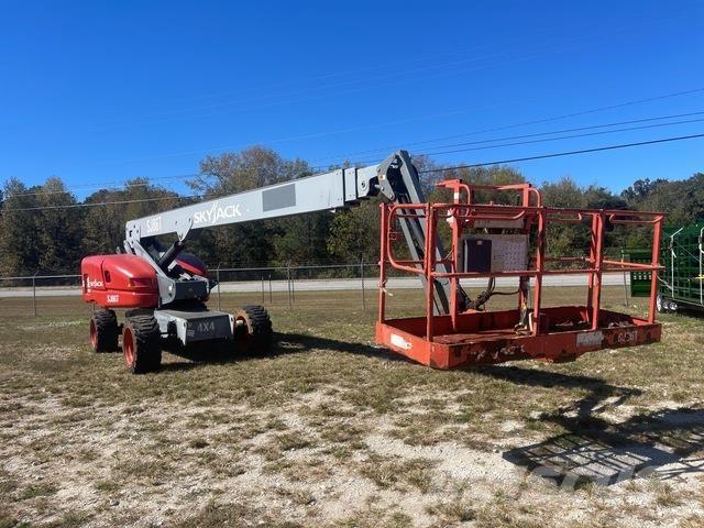 SkyJack SJ86T Teleskopske dvižne ploščadi