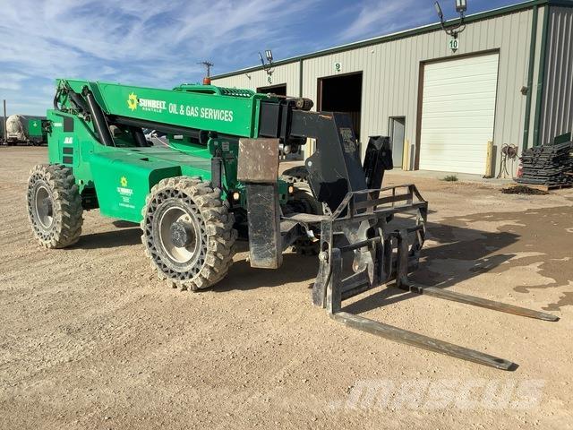 SkyTrak 10042 Teleskopski viličarji