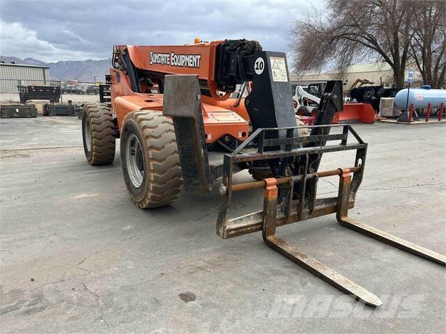 SkyTrak 10054 Teleskopski viličarji