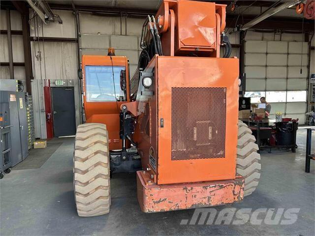 SkyTrak 10054 Teleskopski viličarji