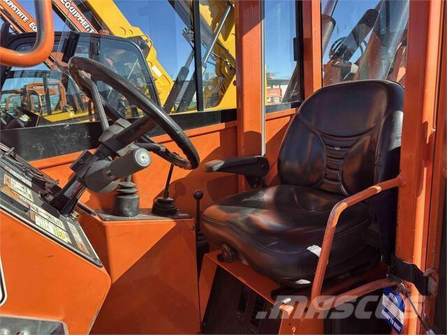 SkyTrak 10054 Teleskopski viličarji