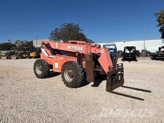 SkyTrak 10054 Teleskopski viličarji