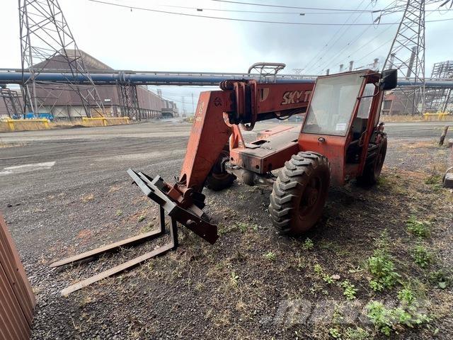 SkyTrak 80422 Teleskopski viličarji