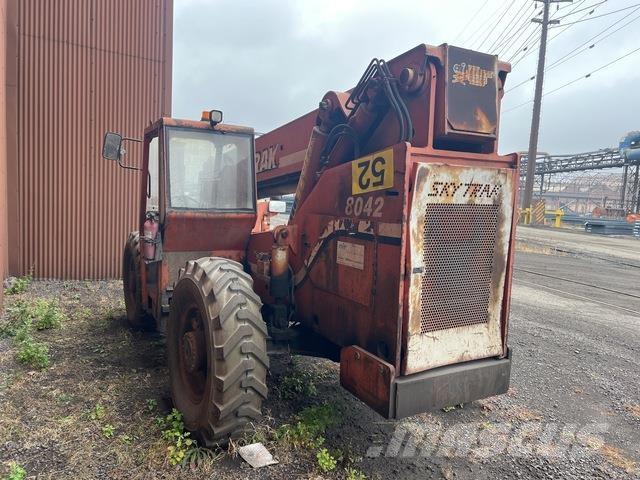 SkyTrak 80422 Teleskopski viličarji