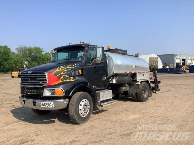 Sterling L8500 Avtomešalci za beton