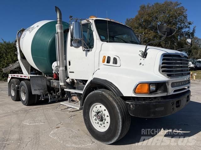 Sterling L9500 Drugi tovornjaki