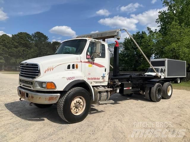 Sterling L9500 Kotalni prekucni tovornjaki