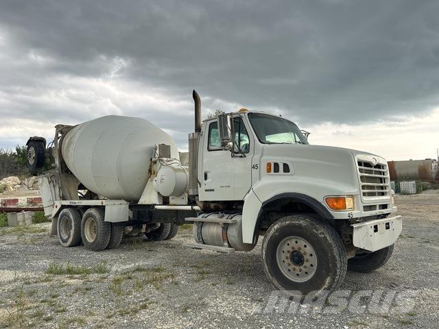 Sterling L9500 Drugi tovornjaki