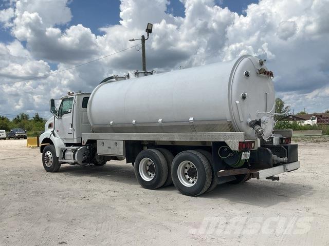 Sterling L9500 Vakuumski tovornjaki