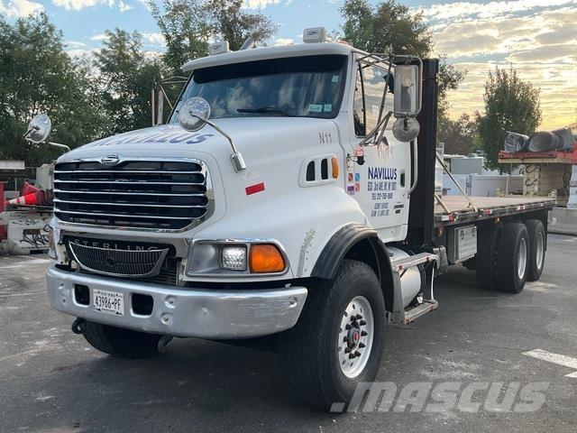 Sterling L9500 Tovornjaki s kesonom/platojem