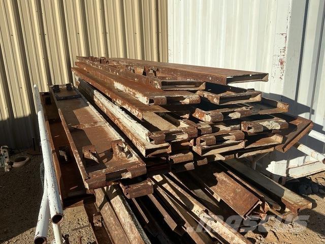 Symons  Pripomočki za betonska dela