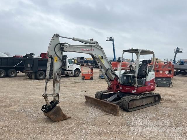 Takeuchi TB260 Bagri goseničarji