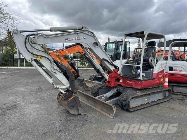 Takeuchi TB260 Bagri goseničarji