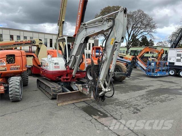 Takeuchi TB260 Bagri goseničarji