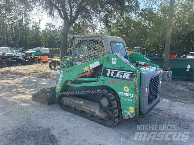 Takeuchi TL6R Skid steer mini nakladalci