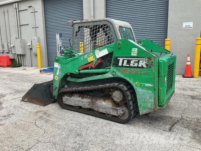 Takeuchi TL6R Skid steer mini nakladalci