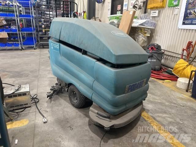 Tennant 5700XP Stroji za ribanje in pomivanj tal