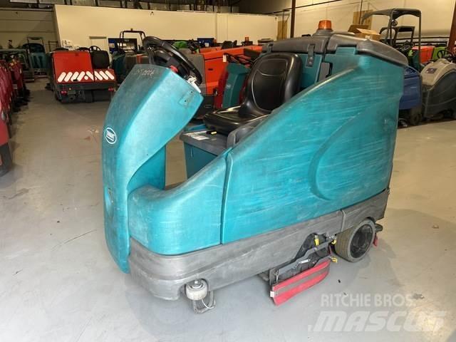 Tennant T16 Stroji za ribanje in pomivanj tal