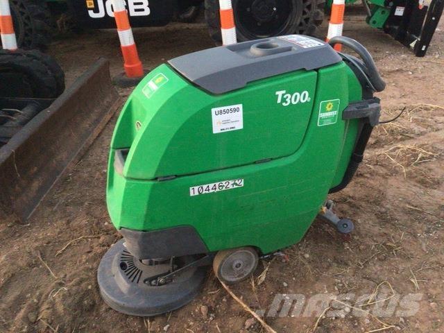 Tennant T300 Stroji za ribanje in pomivanj tal
