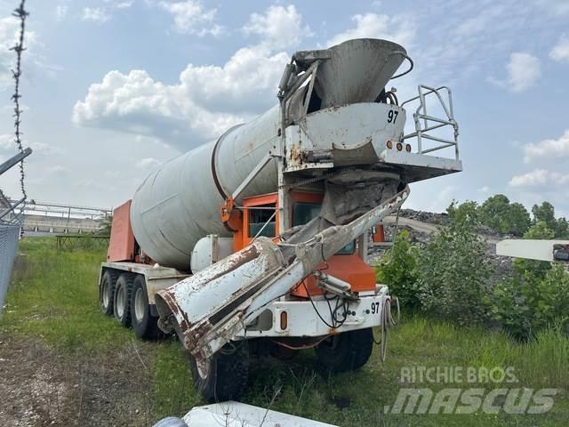 Terex  Drugi tovornjaki