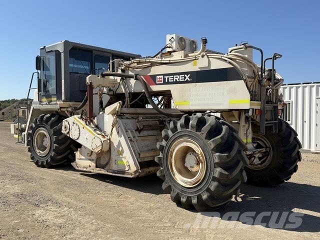 Terex RS446 Kompaktorji tal