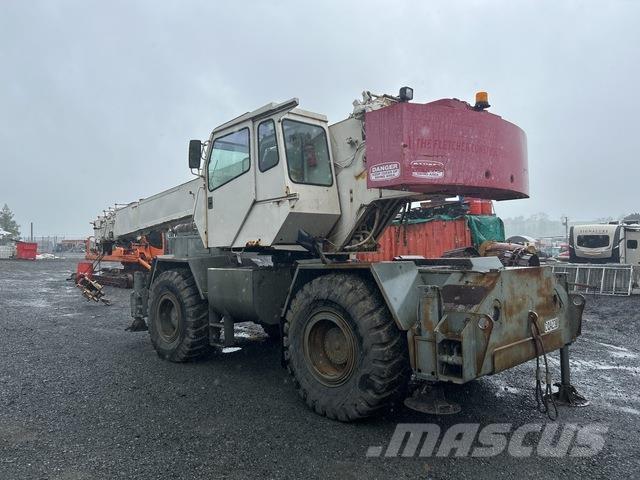 Terex RT130 Avtodvigala