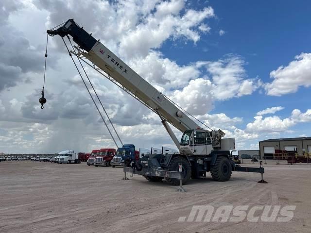 Terex RT555-2 Avtodvigala