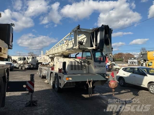 Terex T560-1 Dvigala na gosenicah