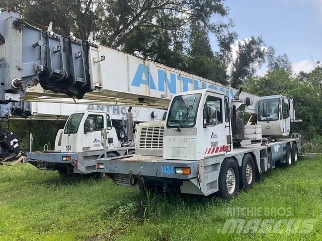 Terex T775 Dvigala na gosenicah