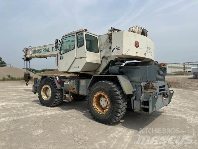 Terex TR230 Avtodvigala