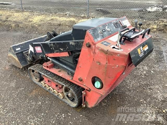 Toro 22323 Skid steer mini nakladalci