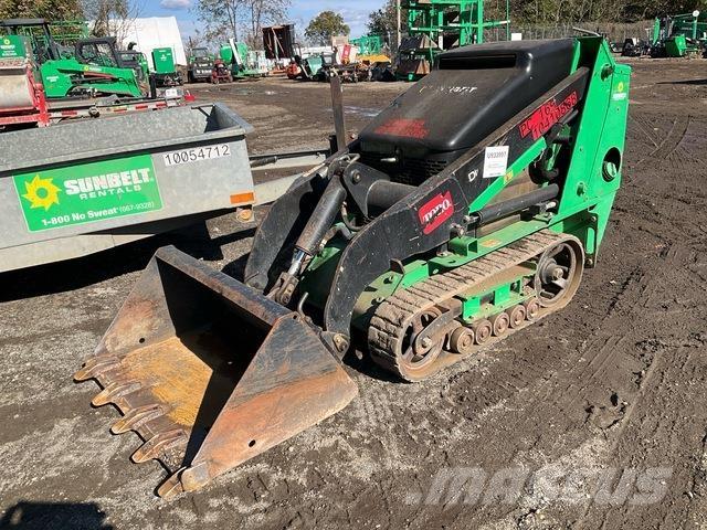 Toro 22323G Skid steer mini nakladalci