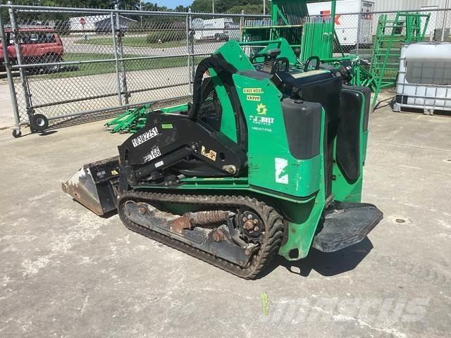 Toro 22327G Skid steer mini nakladalci