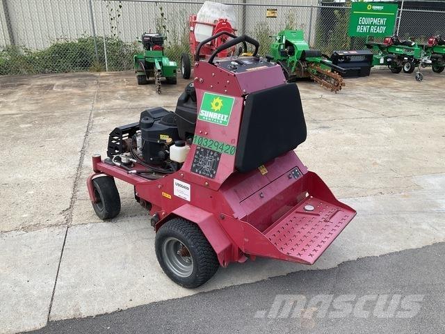 Toro 29521 Prezračevalniki in rahljalniki