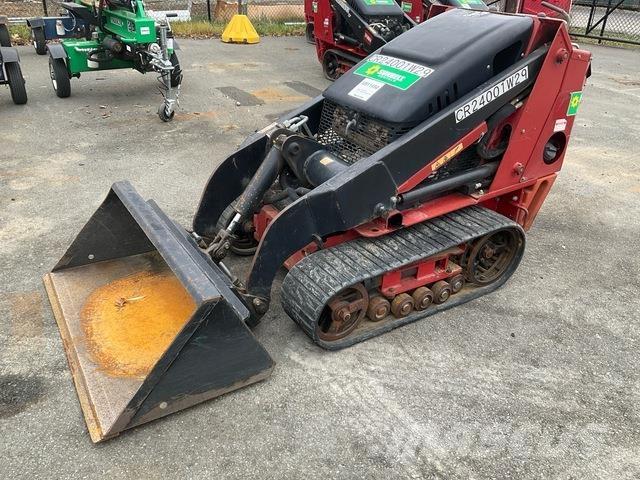 Toro TX-427 Skid steer mini nakladalci