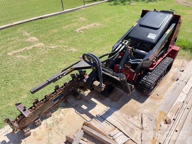 Toro TX427 Freze za kopanje jarkov Trenčerji