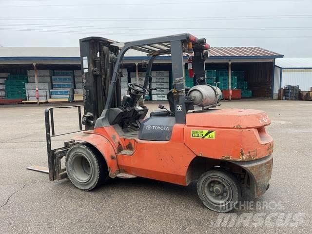 Toyota 7FGU45 Drugo
