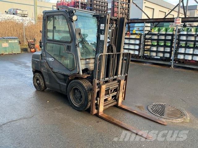 Toyota 8FGU30 Viličarji - drugo