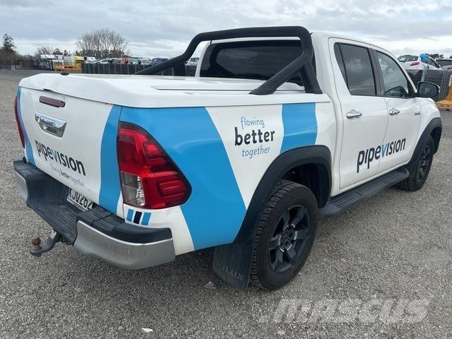 Toyota HiLux Drugi