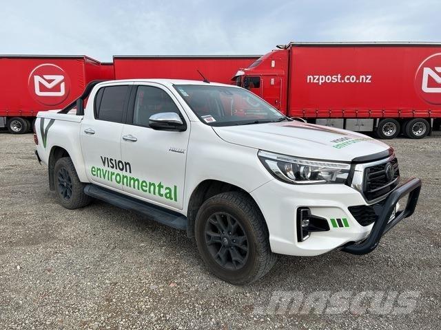 Toyota HiLux Drugi