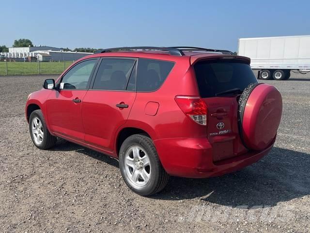 Toyota RAV4 Avtomobili