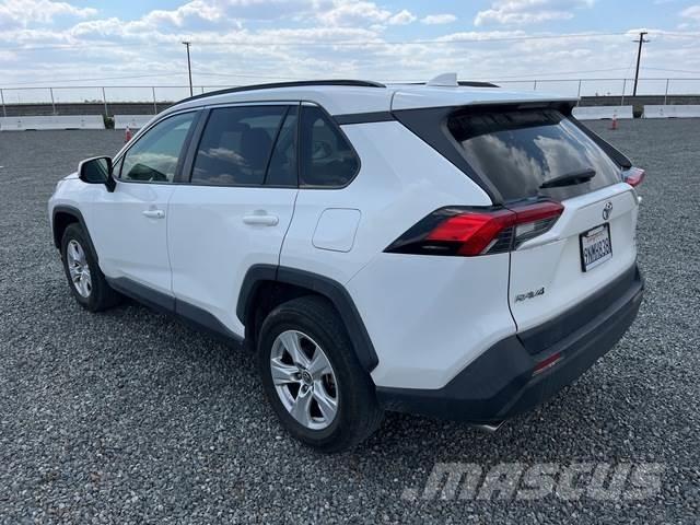 Toyota RAV4 Avtomobili