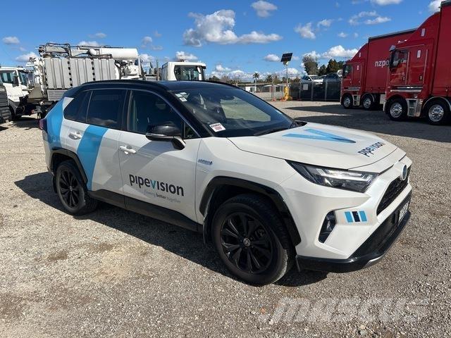 Toyota Rav4 Avtomobili