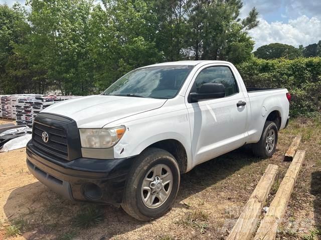 Toyota Tundra Drugi