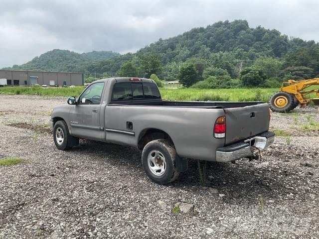 Toyota Tundra Drugi